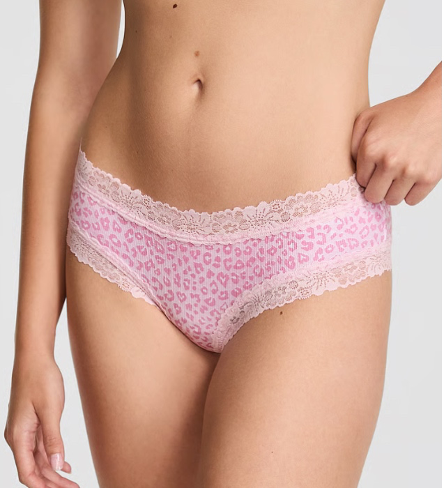 lace trim cheeky panty !