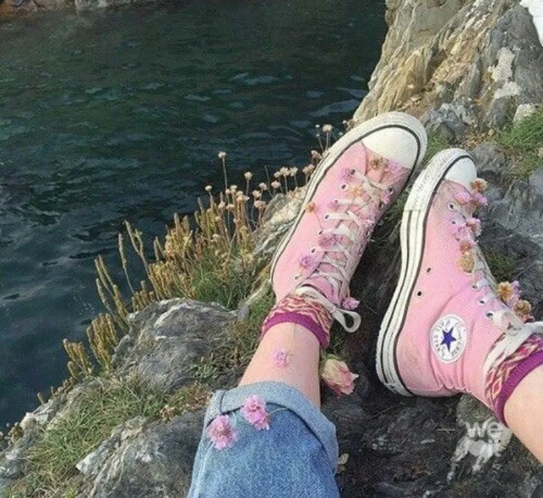 converse for filming 🩷