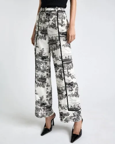Porcelain Toile Cropped Leg Pant