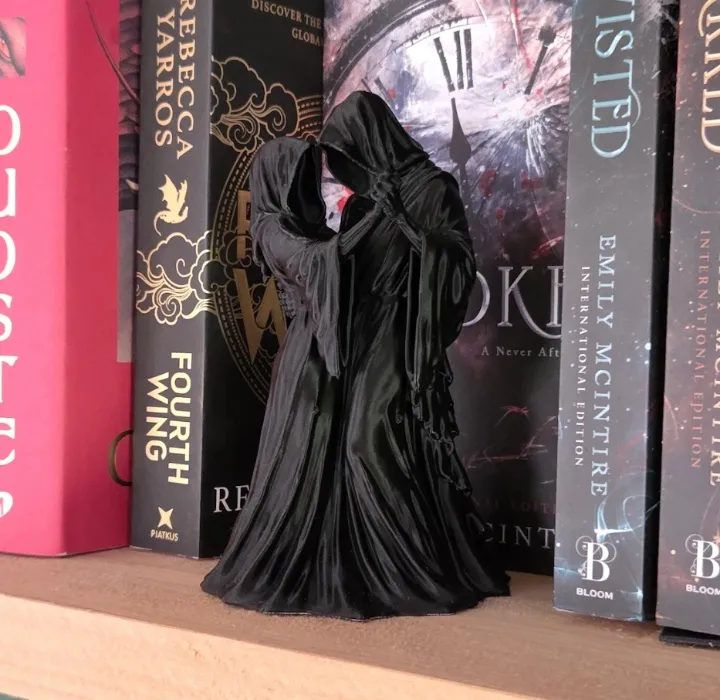 Goth statue