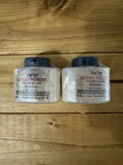 Ben Nye Luxury Powder Banana (2-pack)