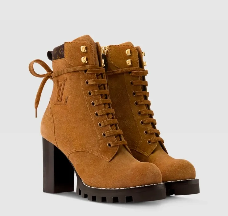 Hot boots 
