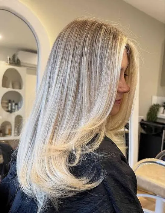 An Afternoon at the Salon