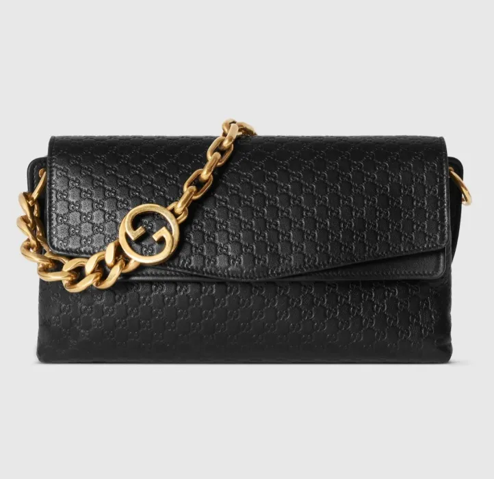 A stunning bag please! 