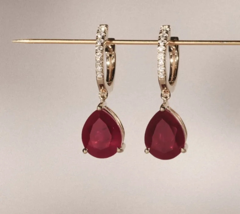 A bit more sparkly red