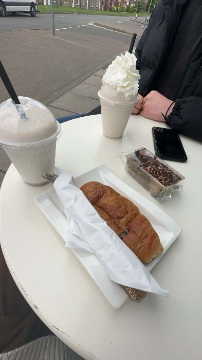 coffee + 𝔱𝔯𝔢𝔞𝔱 ;)