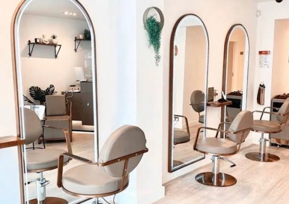 Hair Extensions Maintenance 