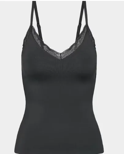 Tight tank in black lace :) 