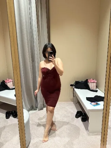 Tight red dress like the navy one 