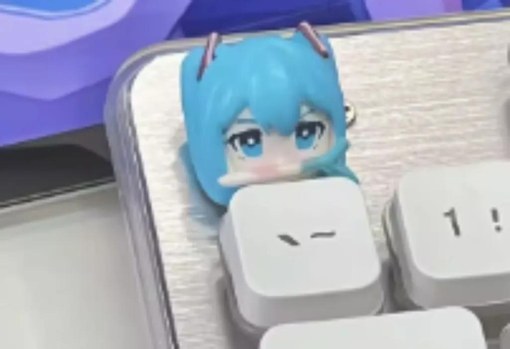 Tecla Miku