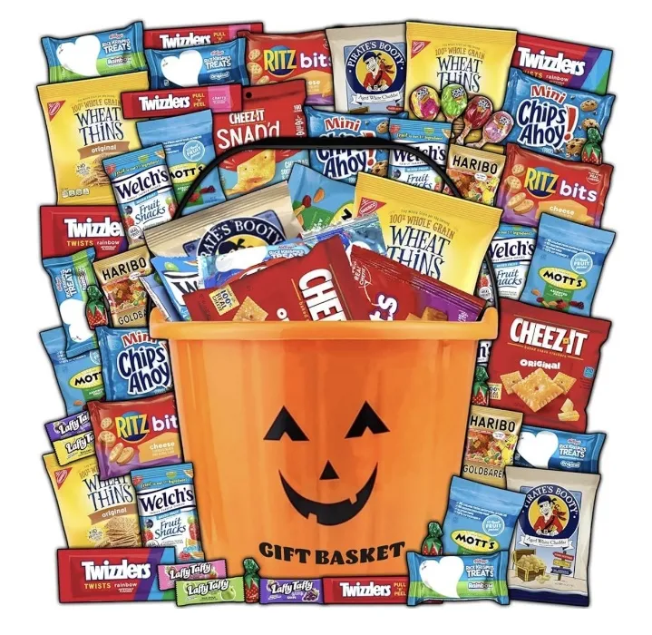 HALLOWEEN BUCKET OF SNACKS