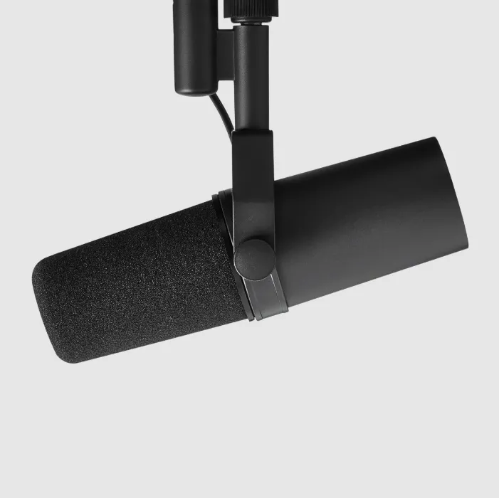 Shure SM7B Dynamic Microphone