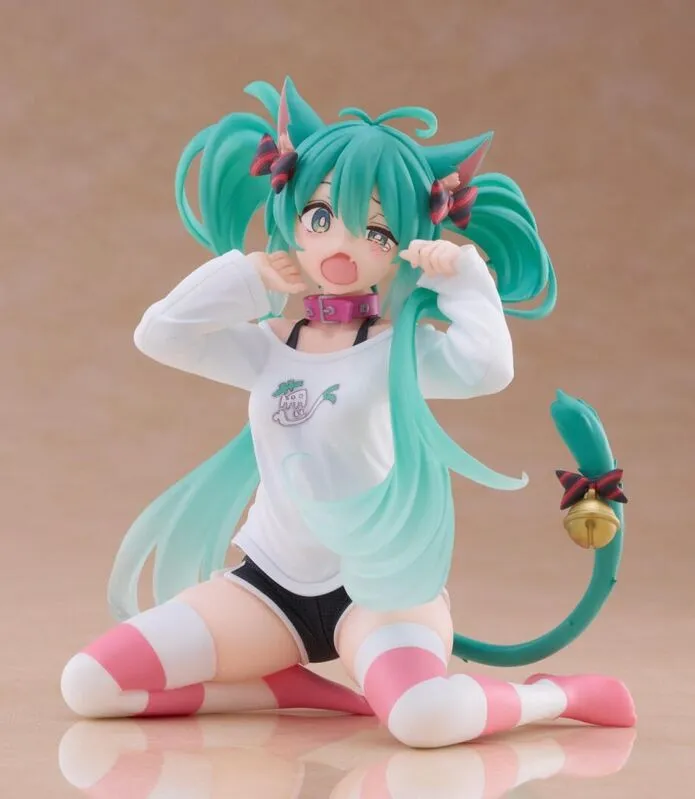 Hatsune Miku Desktop Cute Figure Cat Ear T Shirt Version