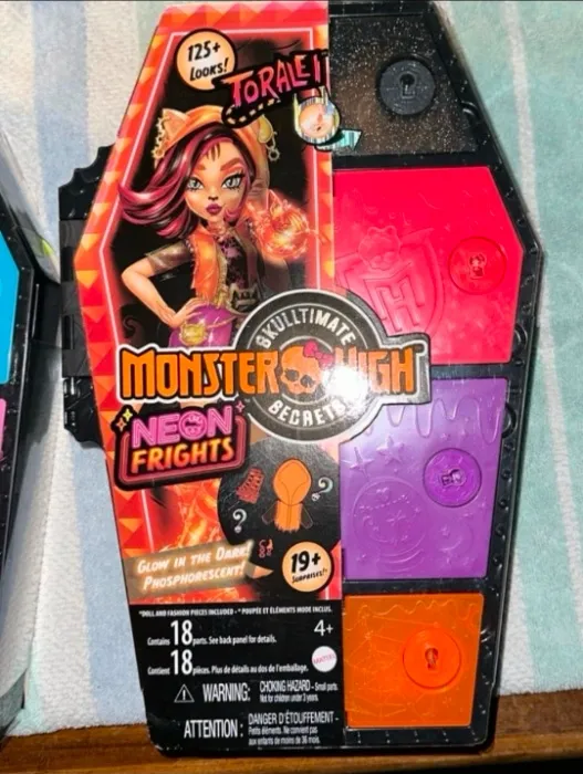 Monster High - Neon Frights Toralei Doll