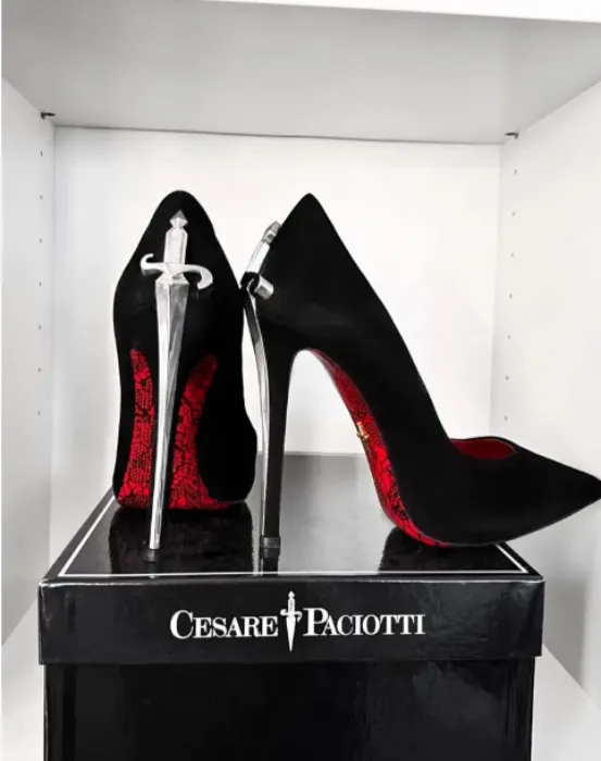 Cesare Paciotti - Dagger Heel