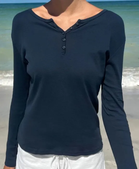 long sleeve top <3 (need more of them in my life lol)