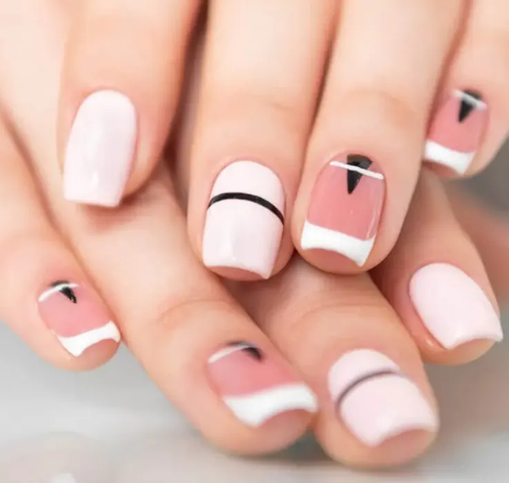 Treat me to nails!