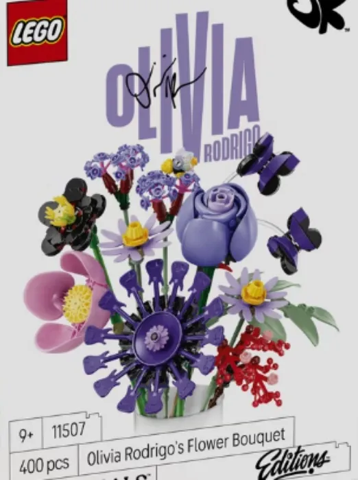 Olivia Rodrigo Lego Flowers