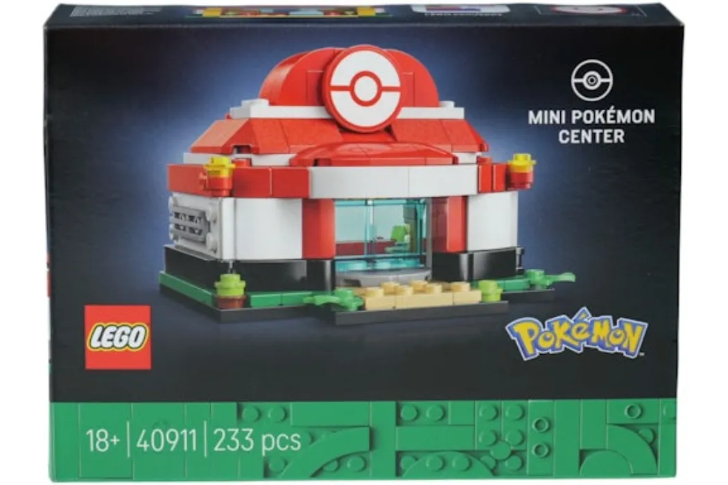 LEGO Mini Pokemon Center Set 40911