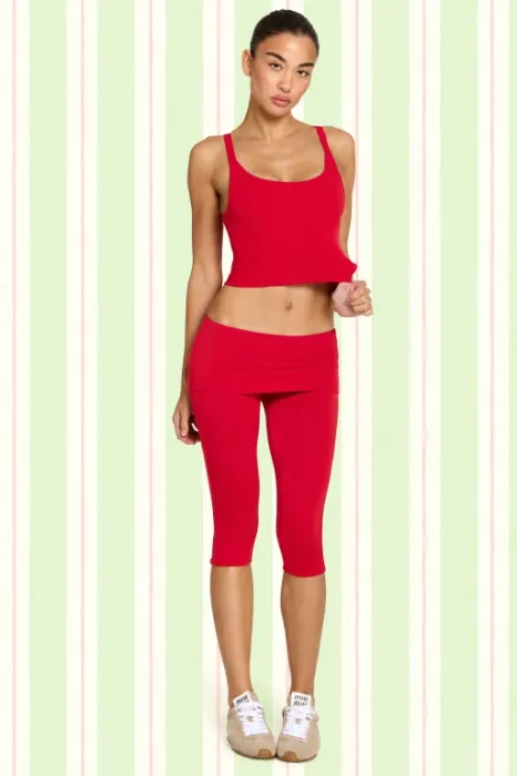 ButterCloud™ Capri Leggings in Chilli | XS