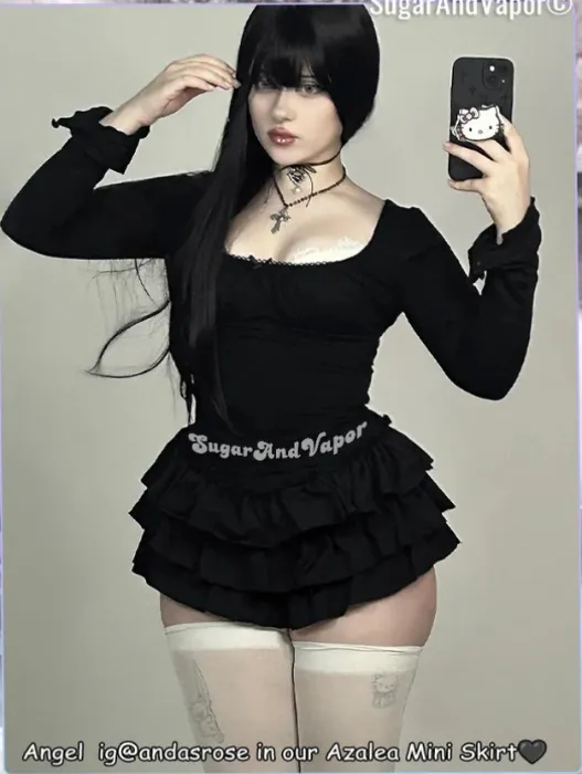 Ruffled mini skirt