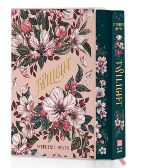 Twilight: Deluxe Collector’s Edition (The Twilight Saga)