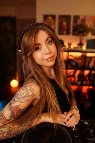 DECEMBER Monthly Fight against DJ fees goal 😓 