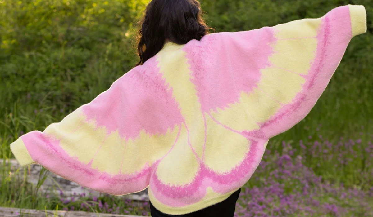 (Pre-Sample Pre-Order) Rosy Maple Moth Cardigan | S-M