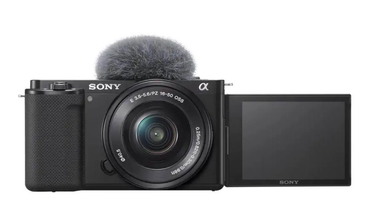 Sony ZV-E10L + 16-50mm f/3.5-5.6 OSS