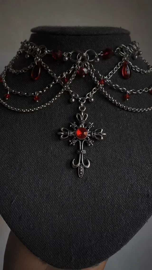 ♡ Royal Bite - Jewelry