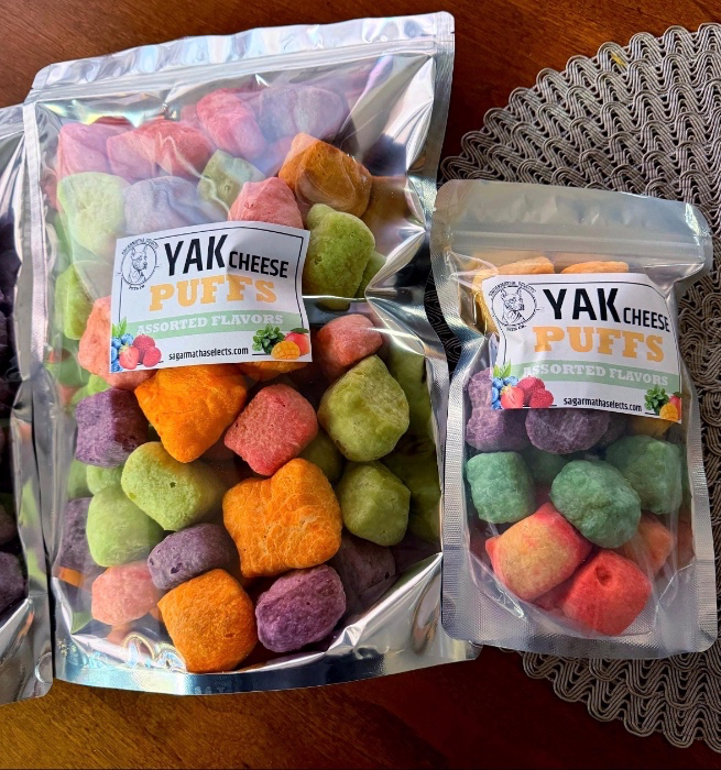 🦴 Dog Treat Yak Cheese Puffs - Assorted Fruit Flavors- 1lbs
