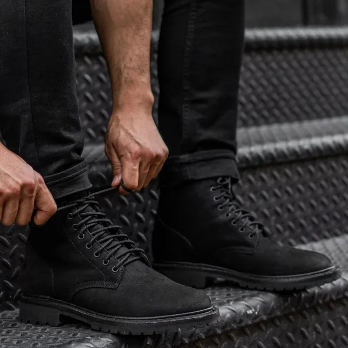Hero | Black Matte | Standard / 11.5