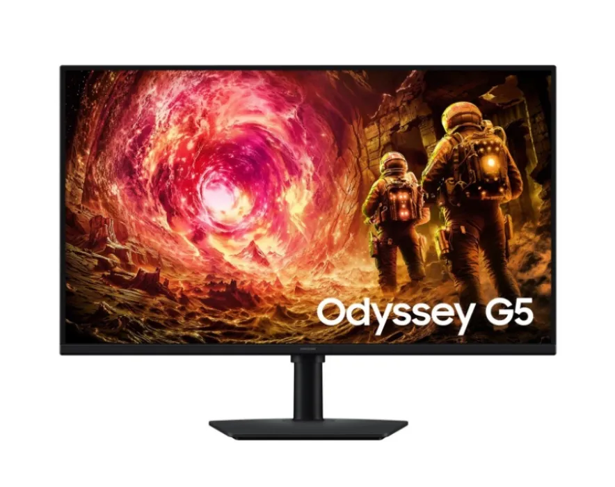2x 32" Samsung LS32FG506EUXEN - 2560x1440 (QHD) - 180Hz - IPS