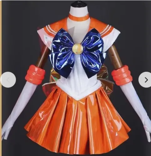 sailor venus for group cosplay
