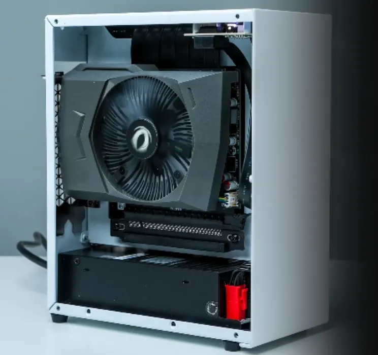 Mini PC for mobile set-up