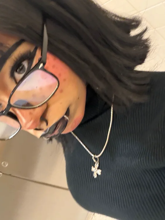 thinking of youu 🥰