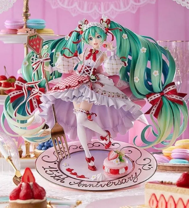 Hatsune Miku 15th Anniversary 1/7 Scale Figure