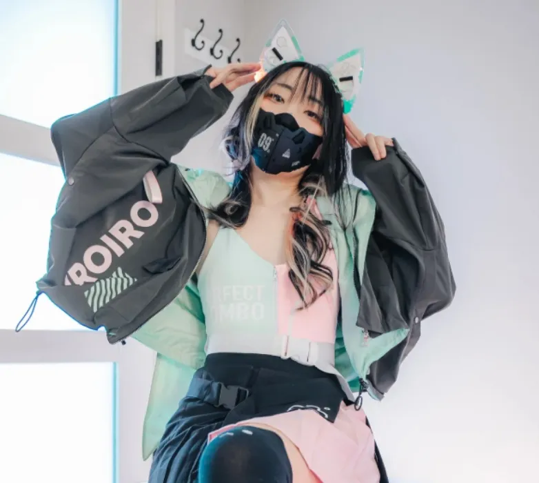 IROIRO Cropped Utility Tech Jacket [Dark]