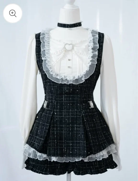 【Otome】"Yuki" setup, choker top and shorts set in 2 colors | Black / L