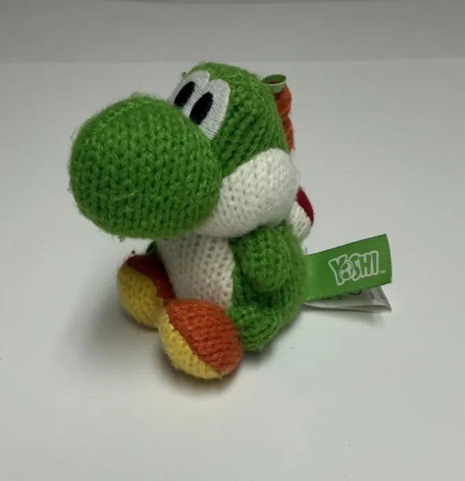 Green Yarn Yoshi Amiibo