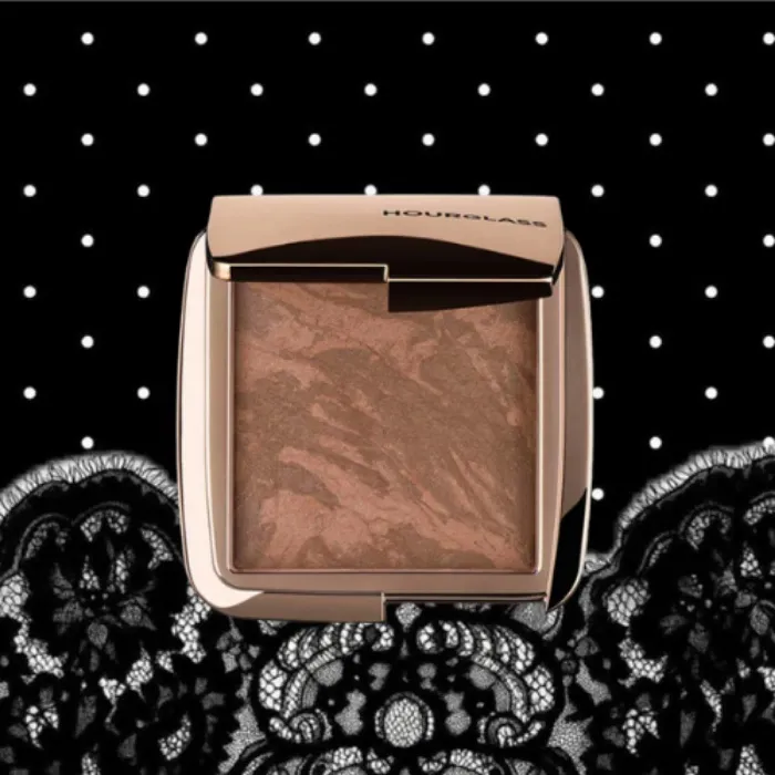 Hourglass Ambient Lighting Bronzer