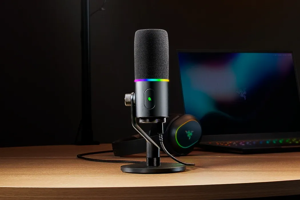 Buy Razer Seiren V3 Pro | Streaming Microphones