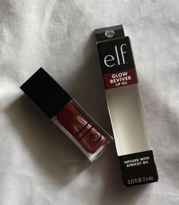 Tinted Lip Oil / Lip Gloss