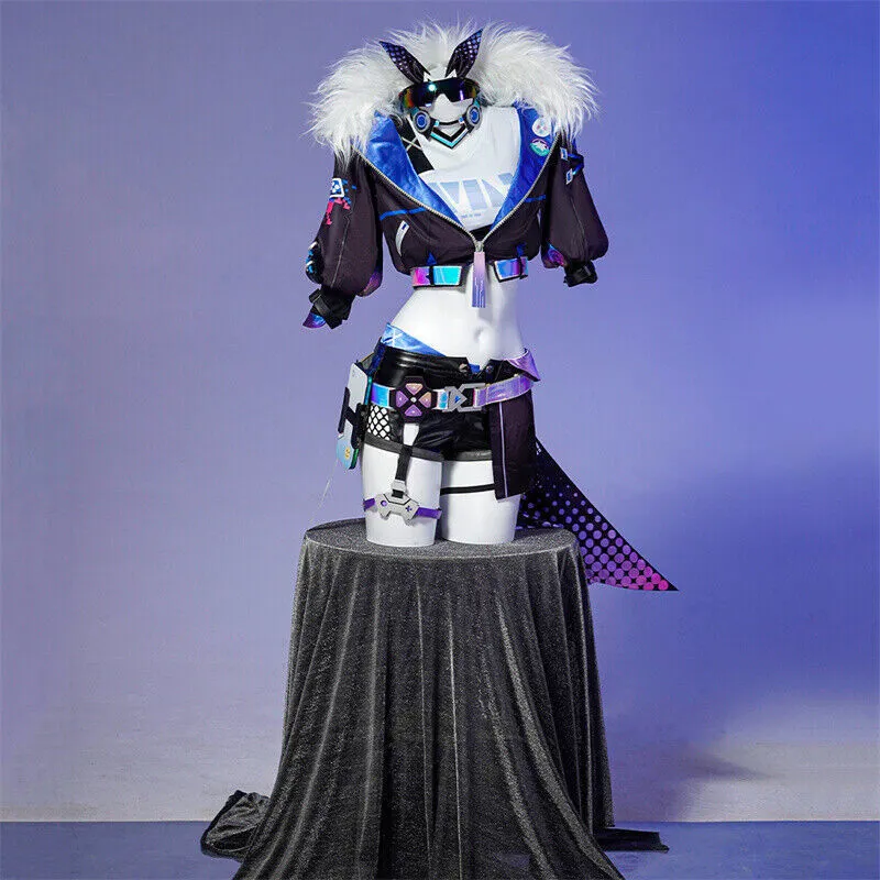 Silver Wolf Cosplay
