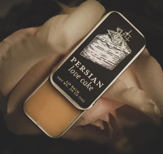 Love Cake - Perfumed Lip Balm 