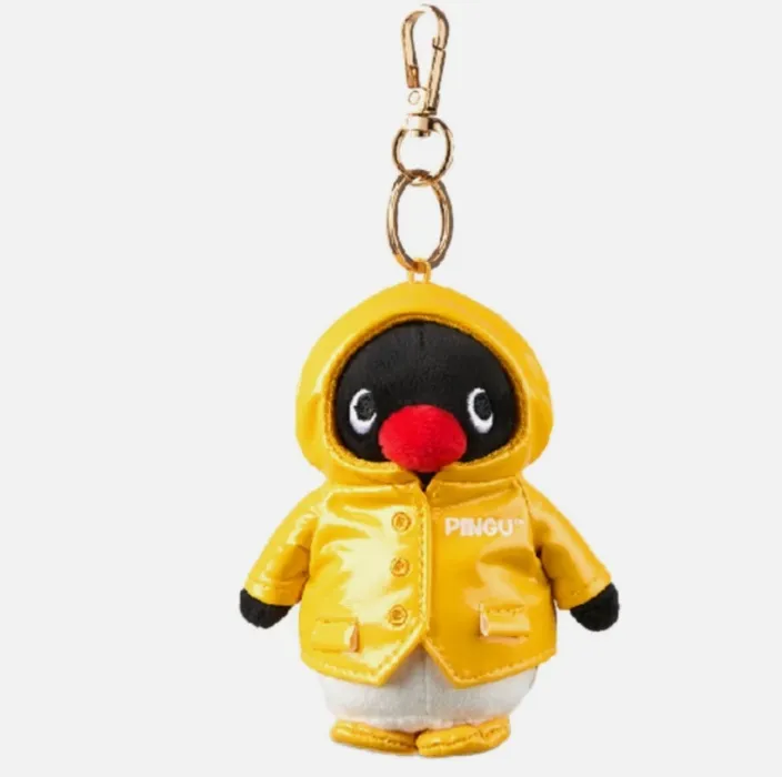 Pingu Raincoat key + bag chain