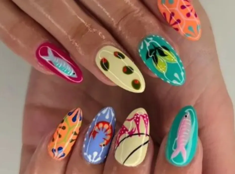 Nail salon!