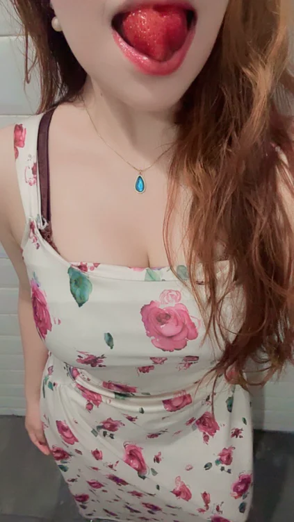 Sunrise Kisses 🌅 🍓 🌙 