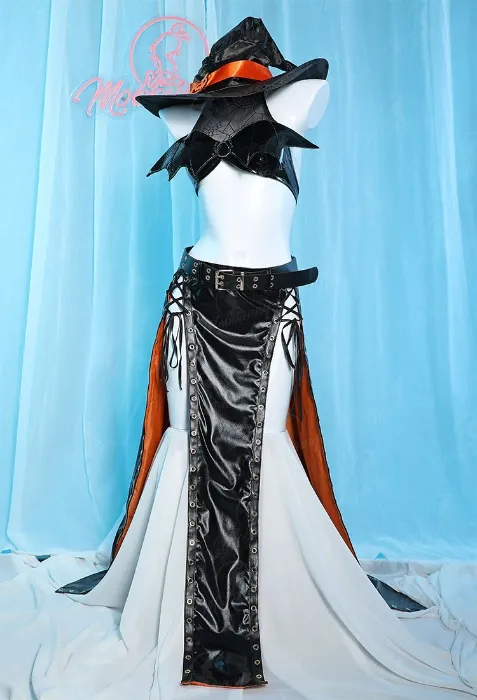 Witch Cosplay (Maybe for Fern?)