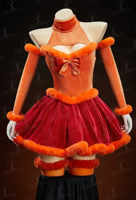 Winter Velma Cosplay
